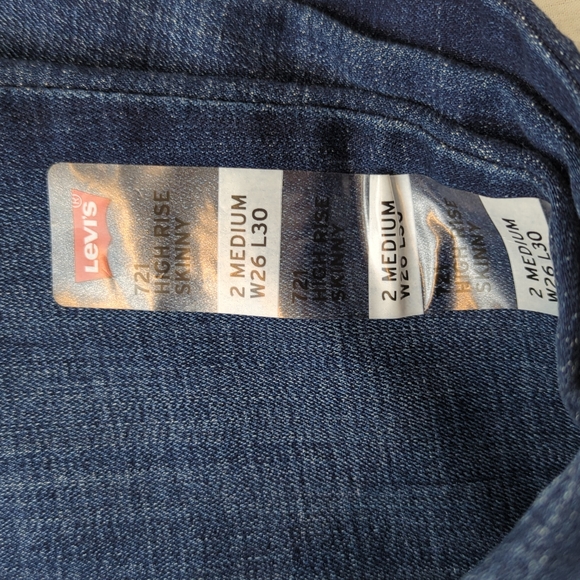 NWT LEVI'S 721 HIGH-RISE SKINNY JEANS - Picture 6 of 6
